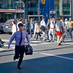 央行明议息 国民忧加息陷财困