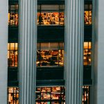 全國多家大機構態度強硬 下令員工重返辦公室工作否則處分!