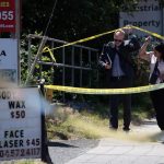被控枪杀印航爆炸案疑犯两男子 改控二级谋杀后认罪
