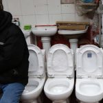 蹲馬桶不應超過10分鐘? 專家警告2個可怕後果