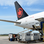 加航女乘客被行李箱砸頭受傷 指政策導致風險增加提起索賠