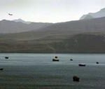 美军空袭伊朗|霍尔木兹海峡恐关闭 2超级油轮受通讯干扰急掉头