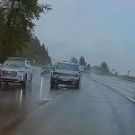 【有片】海天公路路面标示不清 多个司机逆向行驶差点正面撞车