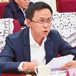 李强主持经济座谈会 邀《直面中美贸易冲突》作者发言