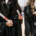 今年加拿大学生签证和工作签证持有人显著下跌