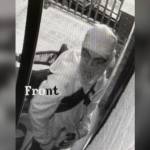 多市东端男子入屋偷窃后逃去无踪 警方通缉