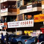 南非多地中国公民遭绑架 华使馆吁低调不露富