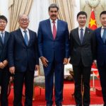 空袭委内瑞拉︱马杜罗周五接见中国拉美事务代表 感谢“兄弟情谊”