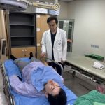 南韓選舉暴力 | 釜山市長候選人街頭造勢 遭潑灑飲料襲擊 頭部撞地一度昏迷