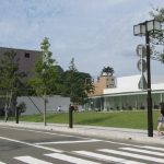 日本“撞人族”|64岁男上学时间屡撞跌小女生 老师报警拉人
