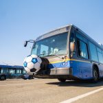 【2026世界杯】搭天车巴士看比赛人潮创纪录 当天103万搭乘人次史上新高