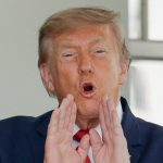 特朗普放弃向霍尔木兹海峡货运收20%费用 改与海湾国家商讨贸易投资协议