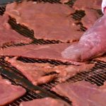 恐怖猪肉干︱广东腊味厂被揭用死因不明肉料 产品病毒检测呈阳性