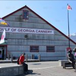 卑詩省列治文市國慶日有升旗活動