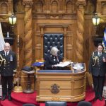 卑诗省督宣读省情咨文 简蕙芝强调听取民意