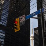 通胀担忧加剧 北美股市早盘大跌后企稳