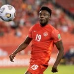 【视频】从难民到加国英雄 戴维斯难忘童年时光