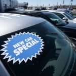 加国汽车供应短缺 10月份销售按年减少17%以上