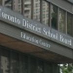 多市学生组织罢课行动 上街示威挺巴勒斯坦