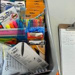开学了 家长愁苦返校用品水涨船高