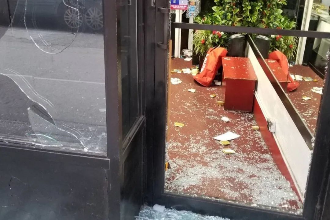 愤怒! 华人一家遭暴徒疯狂洗劫  仓皇逃命中被铁锹、砖头暴打 进ICU抢救!