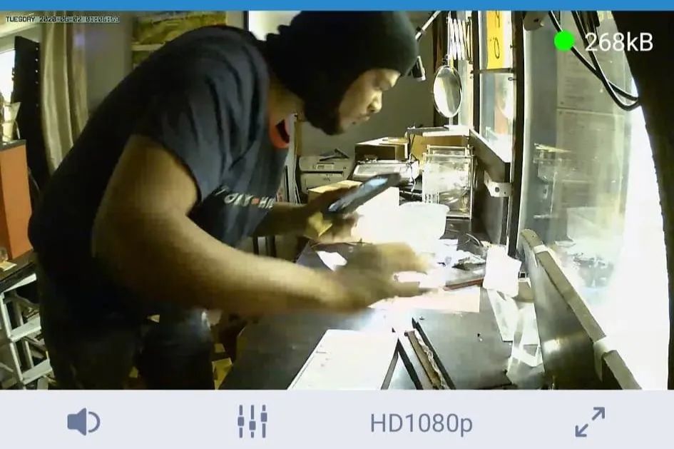愤怒! 华人一家遭暴徒疯狂洗劫  仓皇逃命中被铁锹、砖头暴打 进ICU抢救!