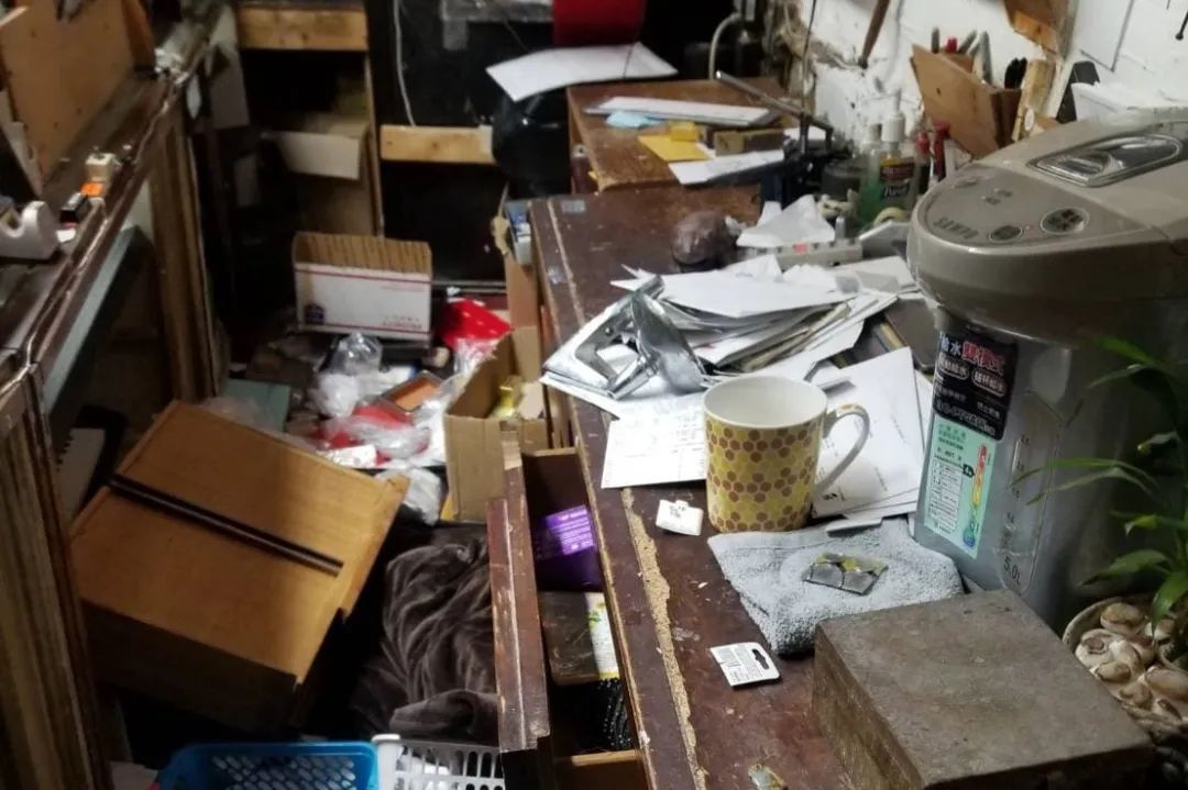 愤怒! 华人一家遭暴徒疯狂洗劫  仓皇逃命中被铁锹、砖头暴打 进ICU抢救!