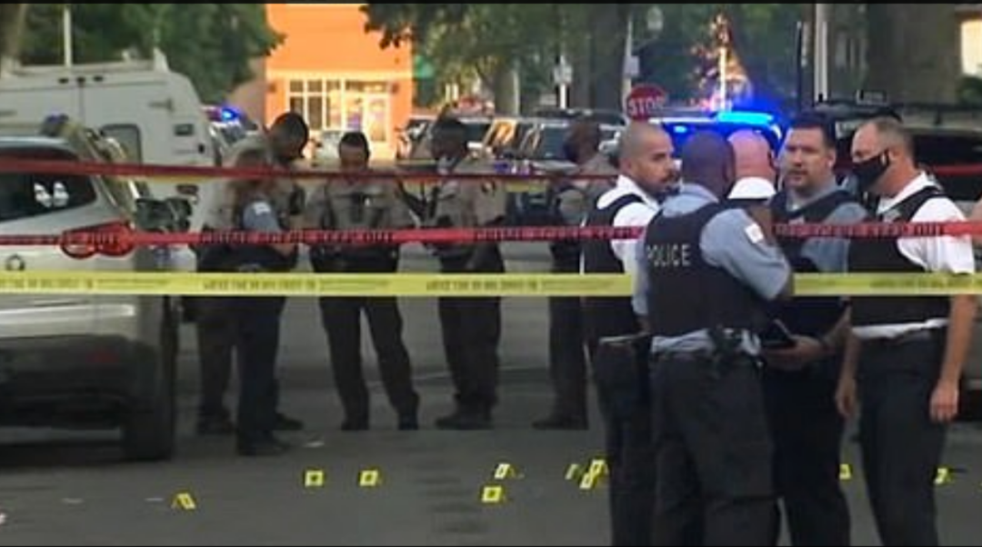 血腥周末! 美国10城市爆发枪击 27死过百伤亡! 死者包括7岁女童