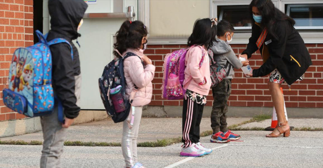 震惊! 政府公布223所学校337人确诊 名单却被临时撤回! 万锦学校全班隔离