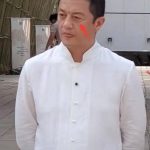 李亚鹏欠债风波后首现身 状态不好一脸愁容