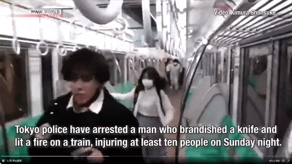 恐怖！男子穿万圣节装扮在地铁上无差别捅人放火！17人被刺伤 跳窗逃命！