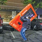 通胀压力大 近3成加拿大人取消重大消费