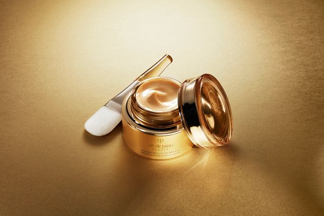 CPB Precious Gold Vitality Mask.